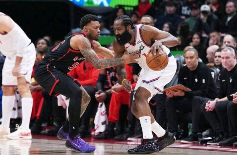 快船121-117加时逆转猛龙 哈登31+10巴恩斯空砍24+7+6